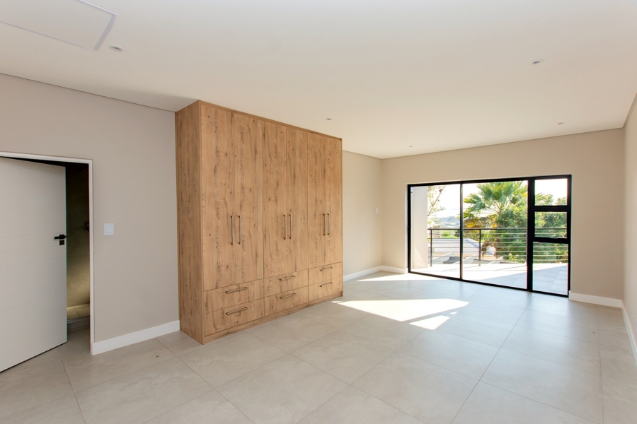 5 Bedroom Property for Sale in Myburgh Park Western Cape